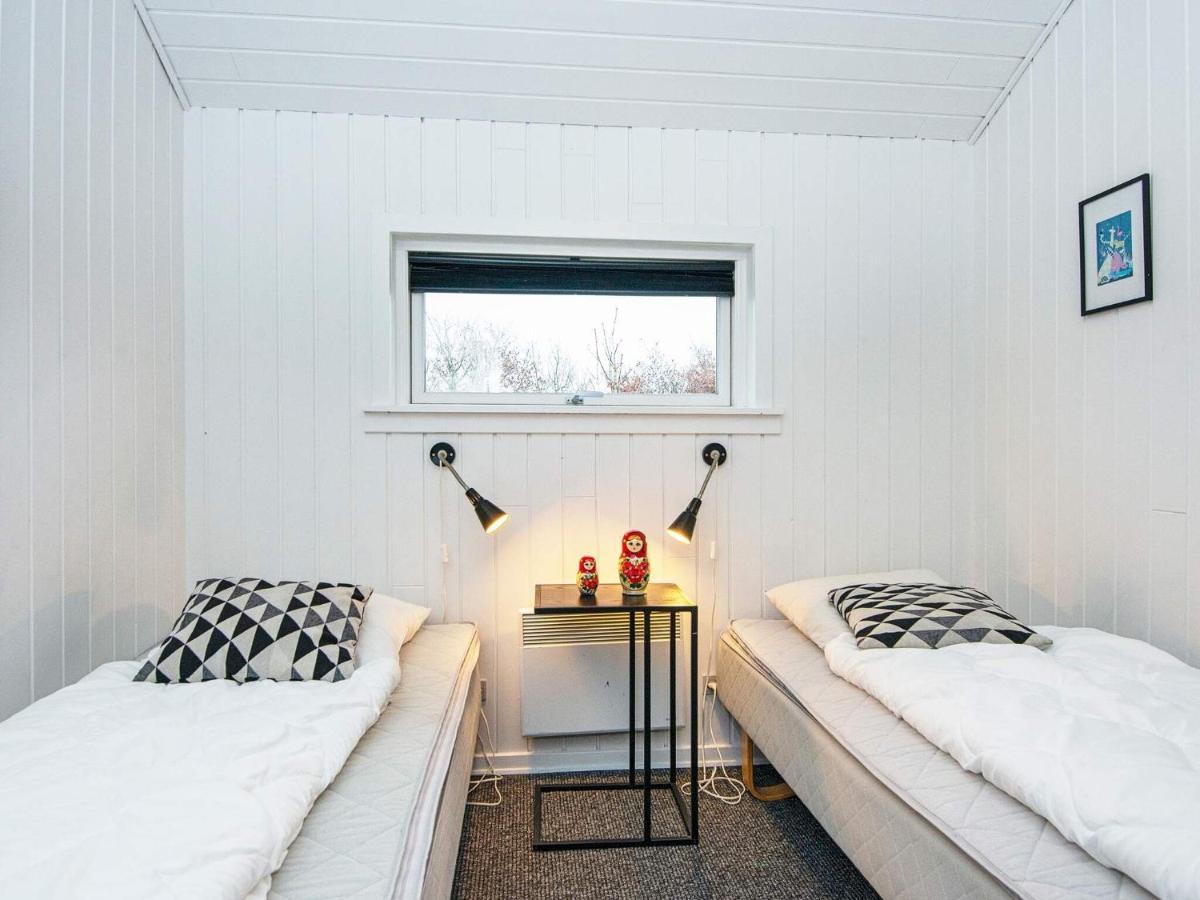 Holiday Home Lyngvej IV Fjerbæk Exterior foto